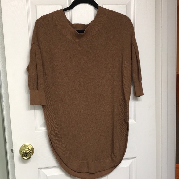 Express Tops - Picture 2 of 5